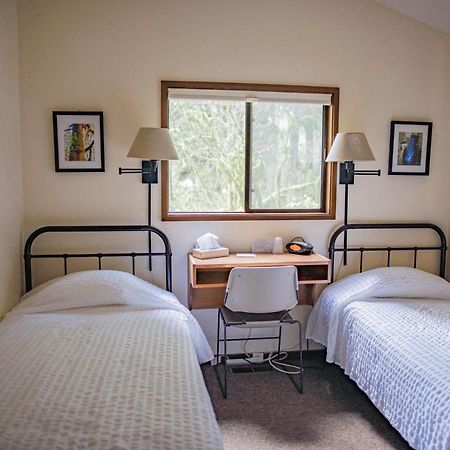 The Smith Creek Village Outdoor Hotel At Silver Falls State Park Sublimity Екстериор снимка