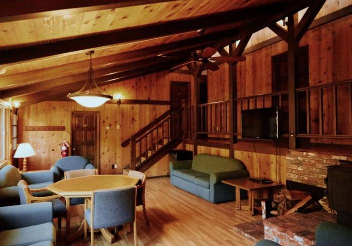 The Smith Creek Village Outdoor Hotel At Silver Falls State Park Sublimity Екстериор снимка